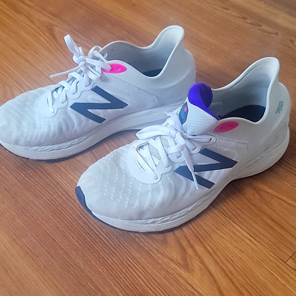 New balance shoes